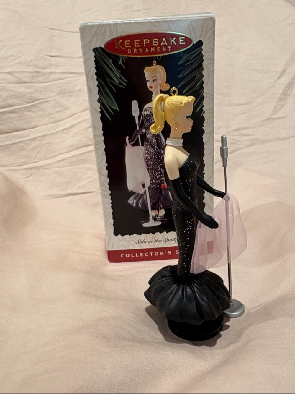 'Solo in the Spotlight' Black Dress Singer Ornament - Picture 3 of 3